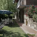 Апартаменты La Romea